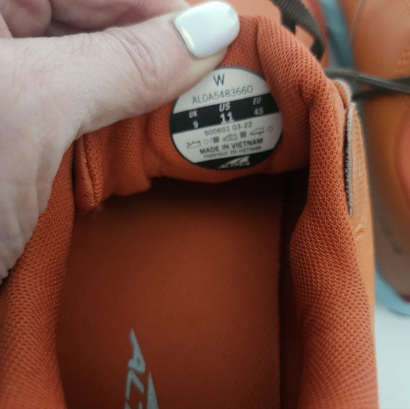 Altra Superior 5 Trail Running Shoes Orange Blue Women’s Size 11 Zero Drop - Picture 6 of 6